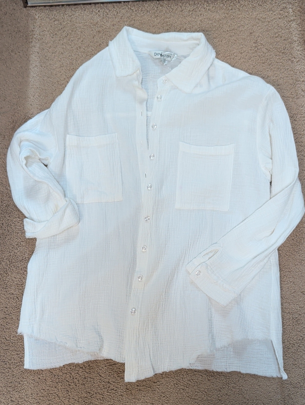 DAVI & DANI White Textured Button-Down Shirt with Patch Pockets And Raw Hem